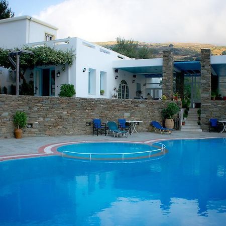Aiolos Hotel Menites Bagian luar foto