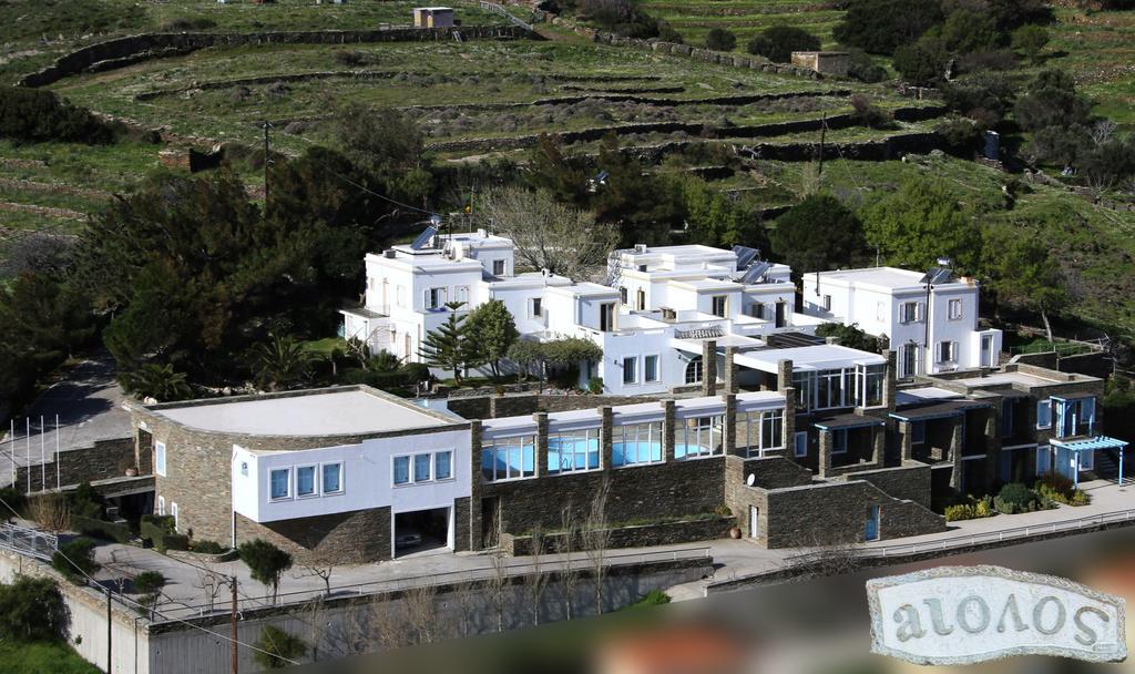 Aiolos Hotel Menites Bagian luar foto