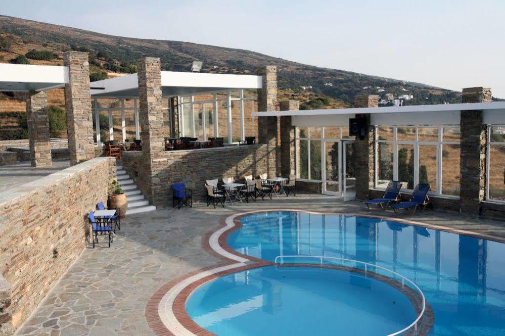 Aiolos Hotel Menites Bagian luar foto