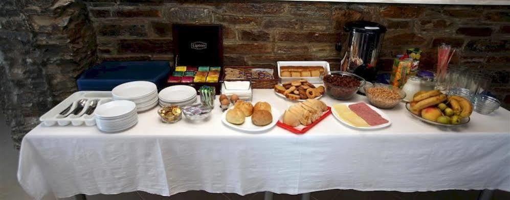 Aiolos Hotel Menites Bagian luar foto